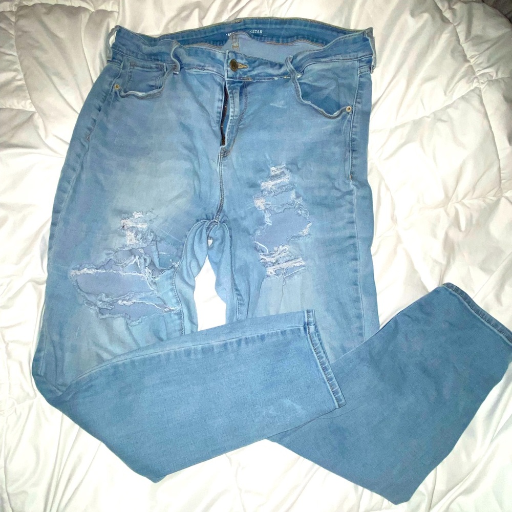 Old navy rockstar distressed jeans 18